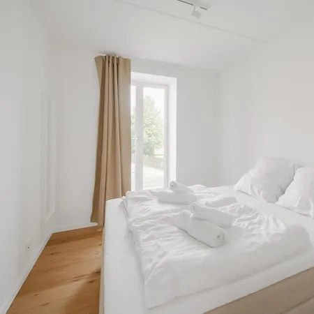 Lägenhet Fantastic 2-bed W Balcony *